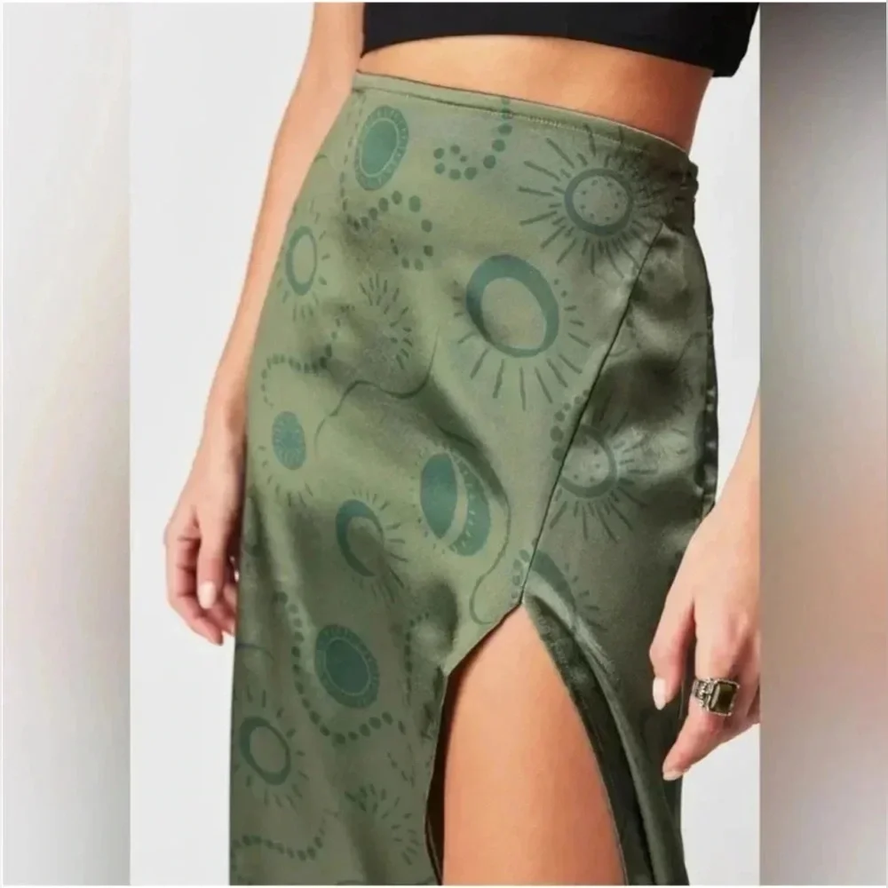 Free People Serena Maxi Skirt Celestial Moon Satin Olive Green Size 8 Astrology